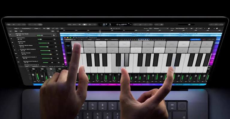 Обновление Apple Creator Studio