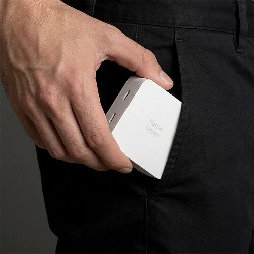 POCKET GAN CHARGER 100W, сетевое зарядное устройство 100W,  разъёмы 2хUSB-C. Цвет: белый