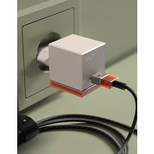 Сетевое зарядное устройство VLP NEO 45Вт USB-С (PD 3.2 AVS)