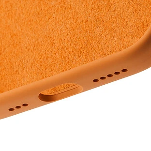 Чехол защитный uBear Touch Mag Case для iPhone 17, MagSafe совместимый, силикон, софт-тач, оранжевый