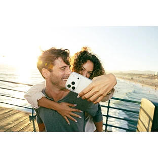 Чехол защитный uBear Real Case для iPhone 17 Pro, прозрачный