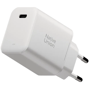 Адаптер питания NATIVE UNION USB-C, 45 Вт Адаптер питания NATIVE UNION USB-C, 45 Вт