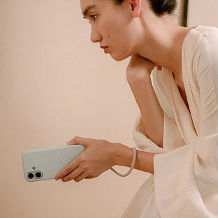 Чехол Uniq COEHL Serina для iPhone 17 Cloud Pink (MagSafe)