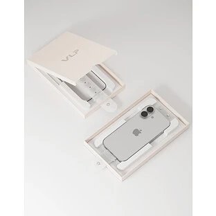 Стекло защитное 2.5D VLP Easy Box для iPhone 17/16 Pro, с черной рамкой Стекло защитное 2.5D VLP Easy Box для iPhone 17/16 Pro, с черной рамкой