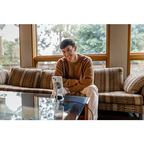 Чехол защитный uBear Real Mag Case  для  iPhone 15 , MagSafe совместимый, усиленный