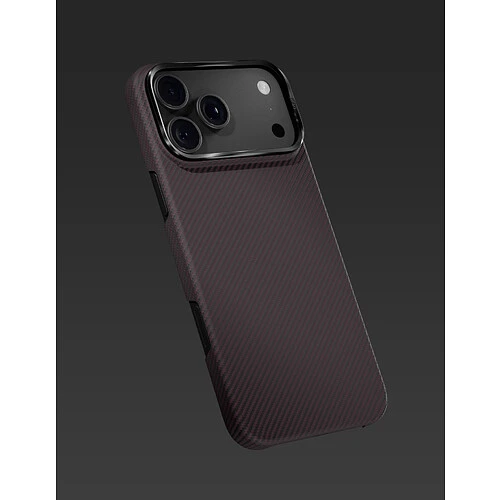 Чехол защитный VLP Kevlar Case с MagSafe для iPhone 18 Pro, темно-вишневый