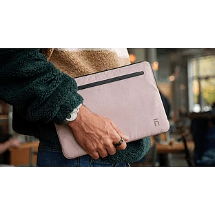 Защитный чехол ULTRALIGHT SLEEVE FOR MACBOOK NEO 13", цвет: розовый