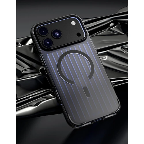 Чехол защитный VLP Pulse Case с MagSafe для iPhone 18 Pro Max, черный