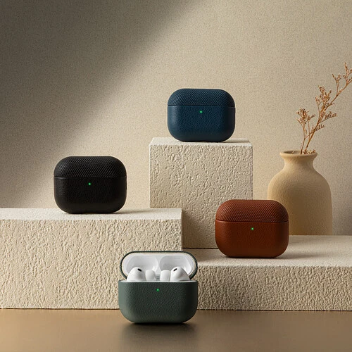 (RE)CLASSIC CASE, чехол защитный NATIVE UNION для AirPods Pro 3, цвет: зеленый