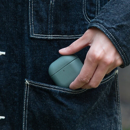 (RE)CLASSIC CASE, чехол защитный NATIVE UNION для AirPods 4, цвет: зеленый