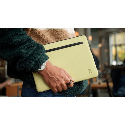 Защитный чехол ULTRALIGHT SLEEVE FOR MACBOOK NEO 13", цвет: лимонный