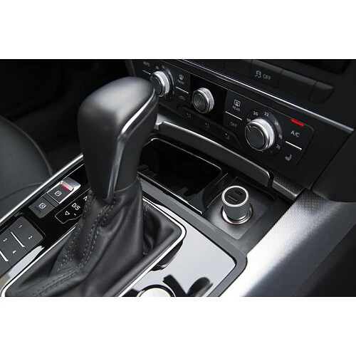 Автомобильное зарядное устройство uBear Car Charger Ride Pro 48W (USB-C, USB-A)