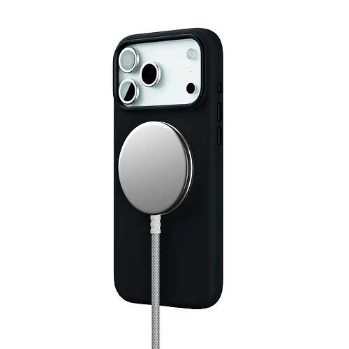 Чехол защитный VLP Aster Pro Case с MagSafe для iPhone 17 Pro Max, черный Чехол защитный VLP Aster Pro Case с MagSafe для iPhone 17 Pro Max, черный