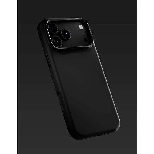 Чехол защитный VLP Aster Pro Case с MagSafe для iPhone 18 Pro Max, черный